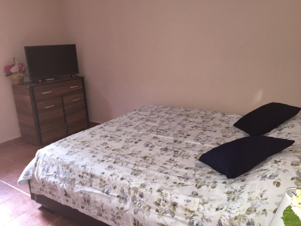 Apartments Ant بودفا المظهر الخارجي الصورة